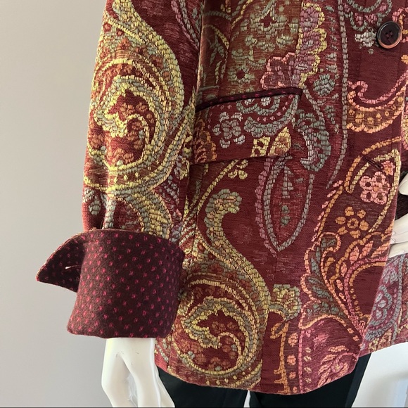 Etro Milano Burgundy Paisley Tapestry Jacket Size 42 Small - Picture 14 of 14